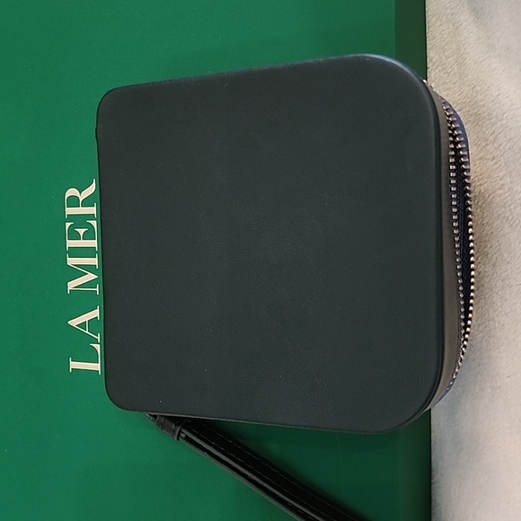 La Mer Cosmetic Bag / Wristlet Case - Picture 3 of 6